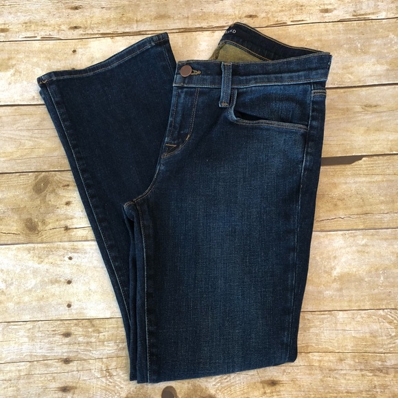 J Brand Selena Crop Boot Cut in Lonesome Size 26 - Picture 2 of 8